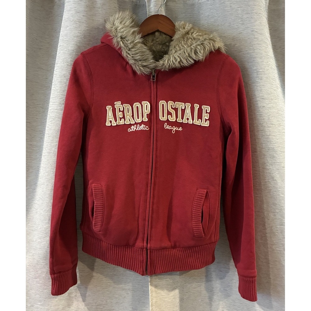 Vintage Aeropostale faux fur-lined full-zip hoodie with an embroidered Y2K L